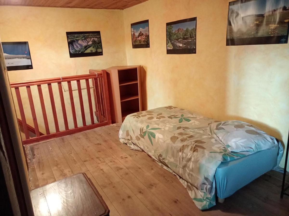 Ferienhaus Familial A Proximite D'une Mini Ferme Saint-Haon